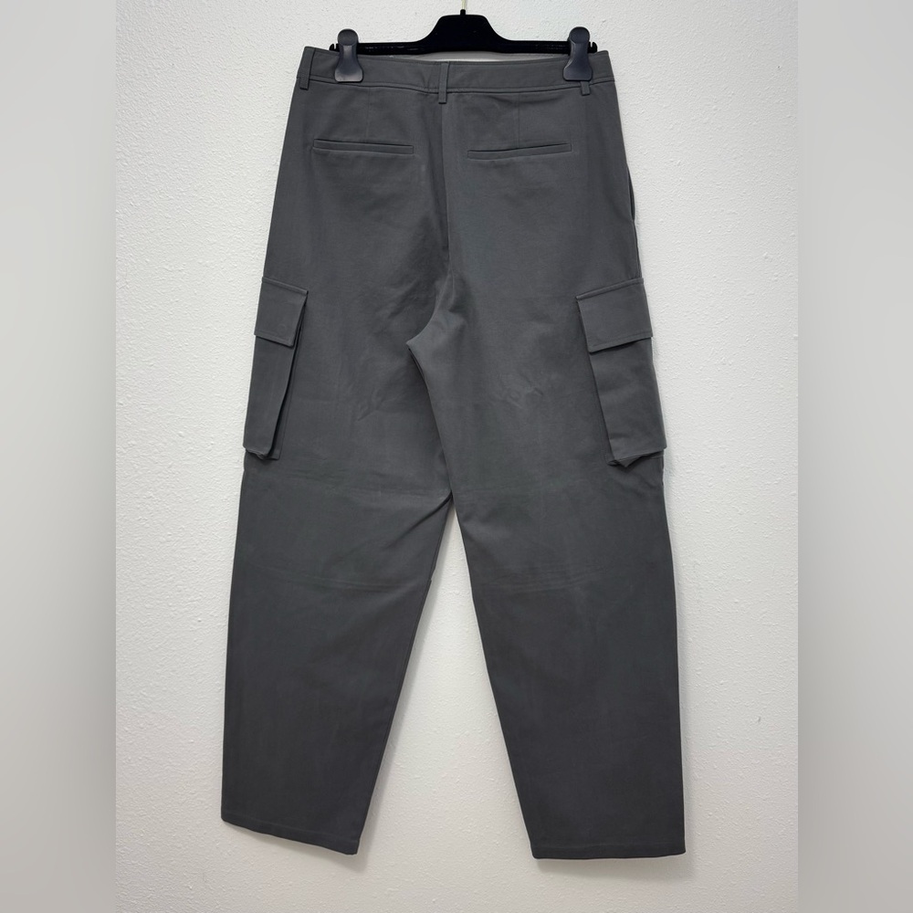 EUC Louis Vuitton Relaxed Cargo Pant in Grey - Picture 6 of 17